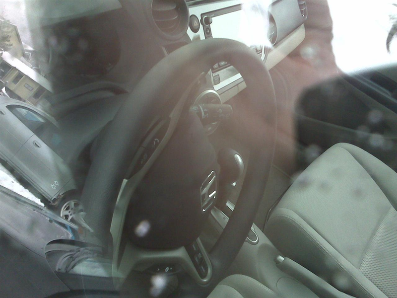 Illustration for article titled 2010 Honda Insight Spotted On Utah Ski Vacation